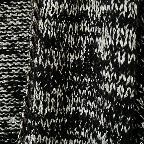 Women’s L Cardigan - Picture 2 of 2